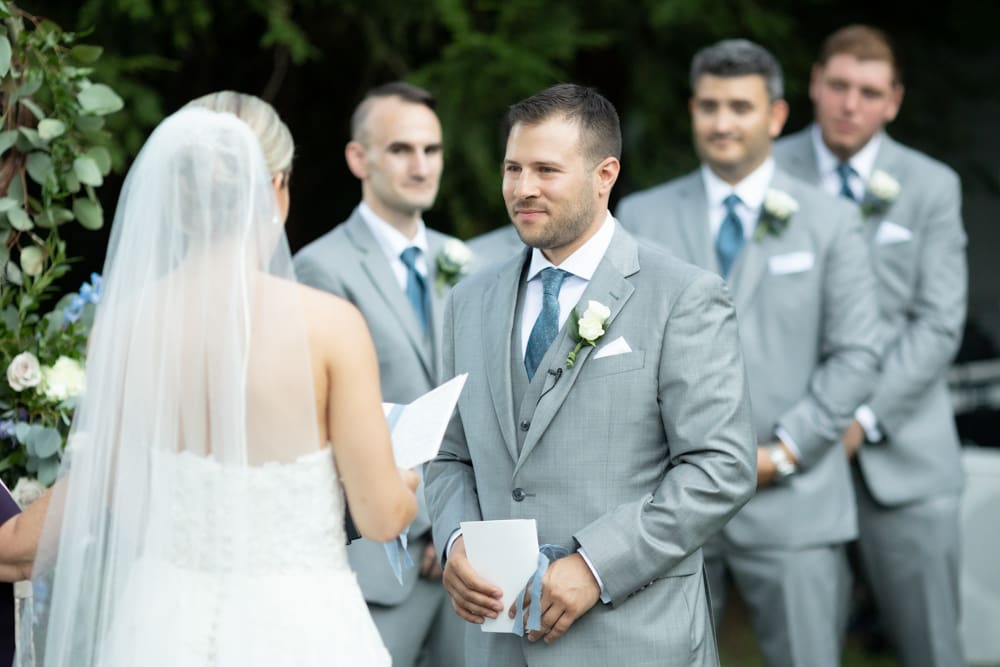 wedding ceremony at crabtree's kittle house in chappaqua ny